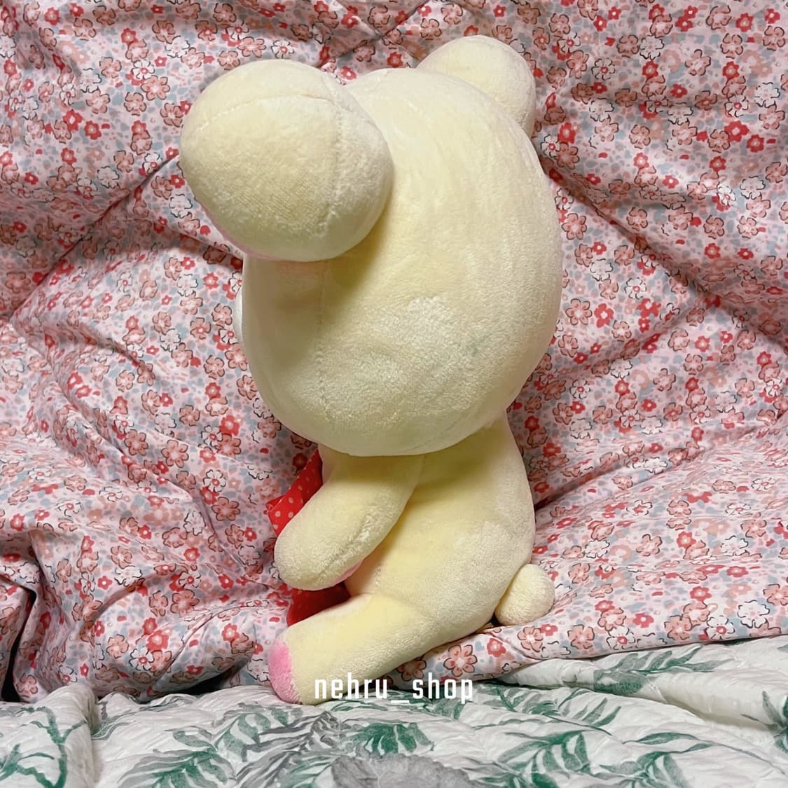 고전 코리락쿠마 핑크 주머니 들고 있는 리본 코리락 인형 상품이미지2