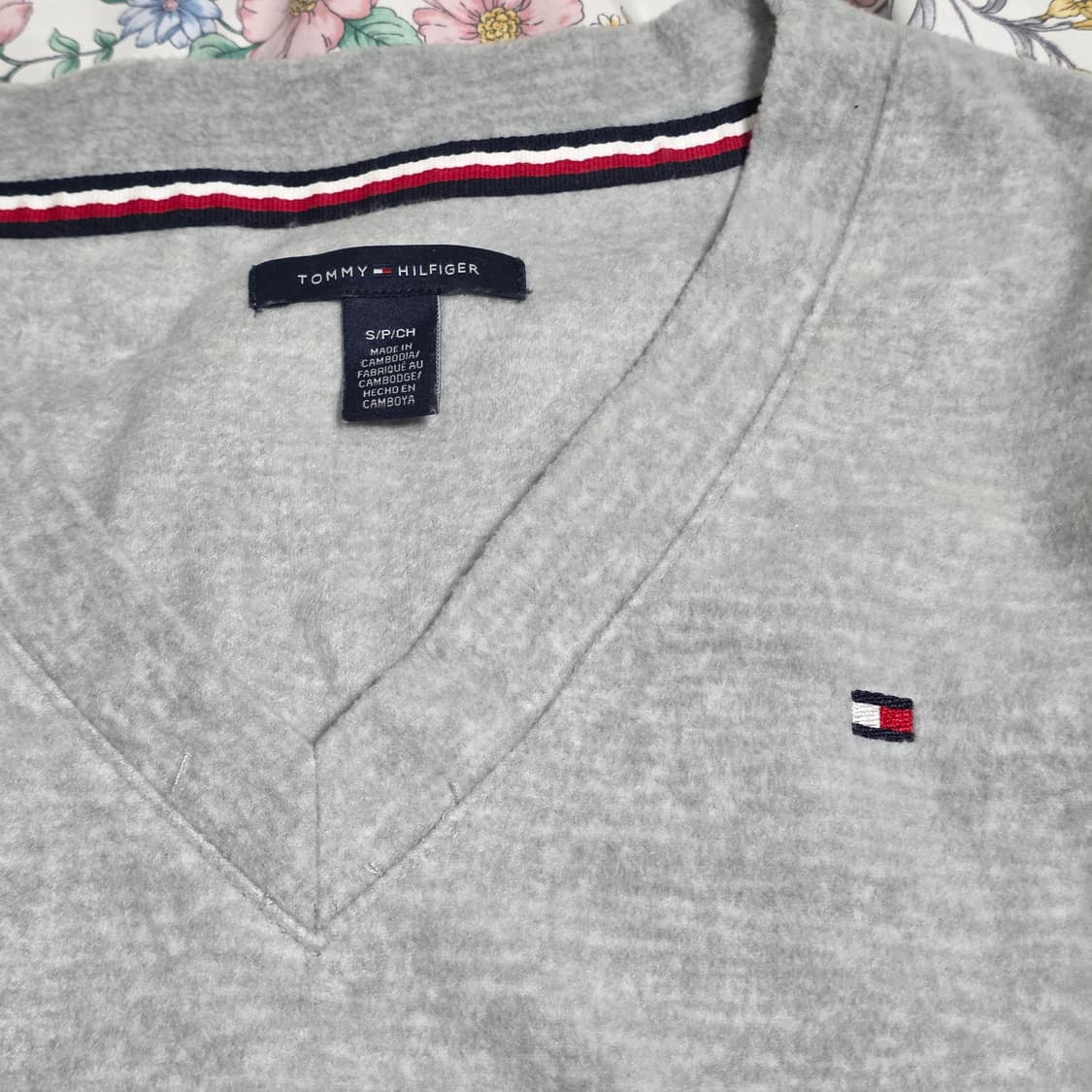 타미힐피거 빈티지)y2k v넥 그레이 코튼 긴팔니트 상품이미지2