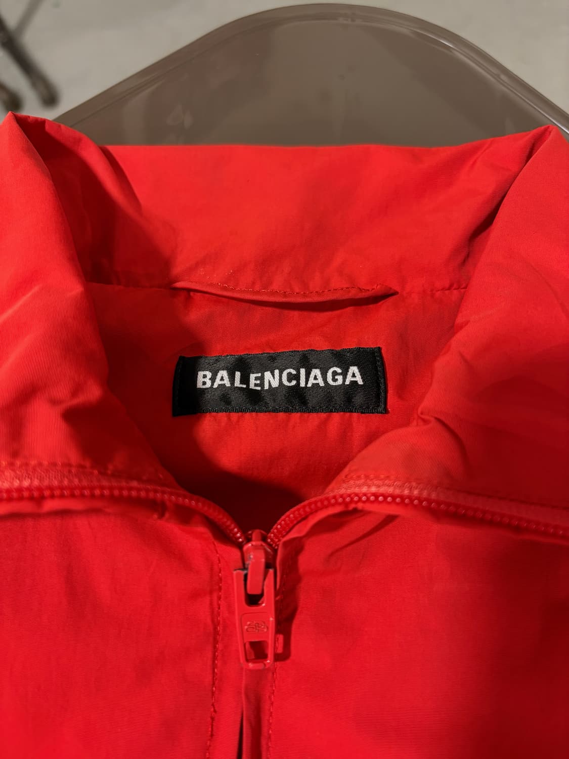 발렌시아가 바람막이 상품이미지4