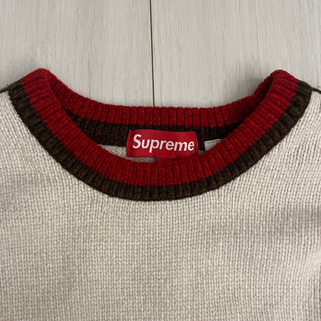 22fw 슈프림 스트라이프 셔닐 니트 상품이미지3