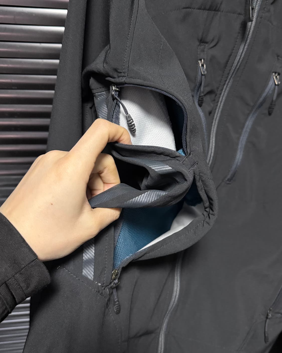 아디다스 아웃도어 고프코어 바람막이 쉘 집업 자켓 바람막이 등산 런닝 L 상품이미지4