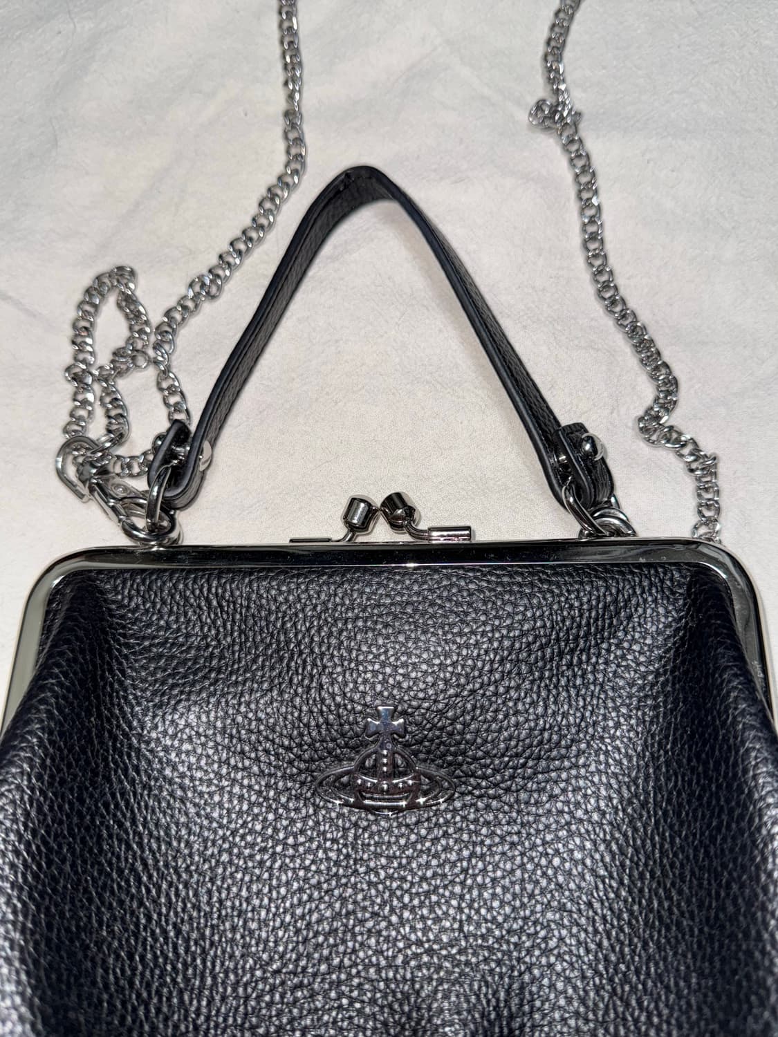 비비안웨스트우드 그레니 프레임 펄스백 상품이미지3