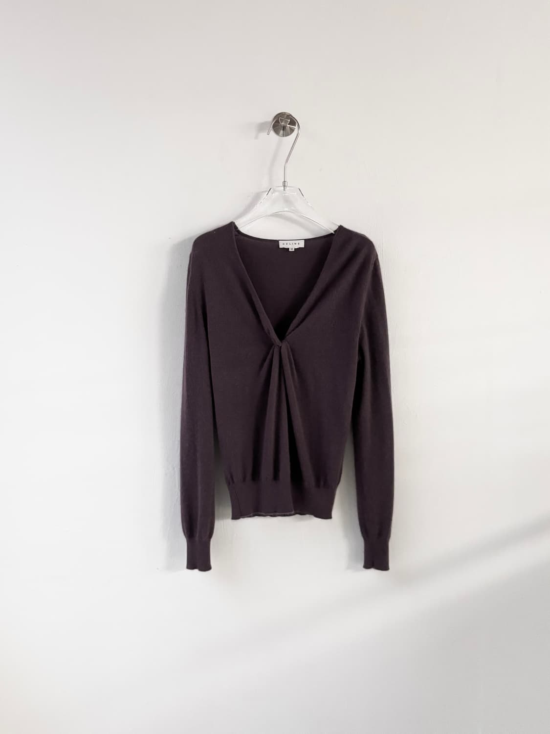 올드 셀린 노티드 브이넥 스웨터  상품이미지1