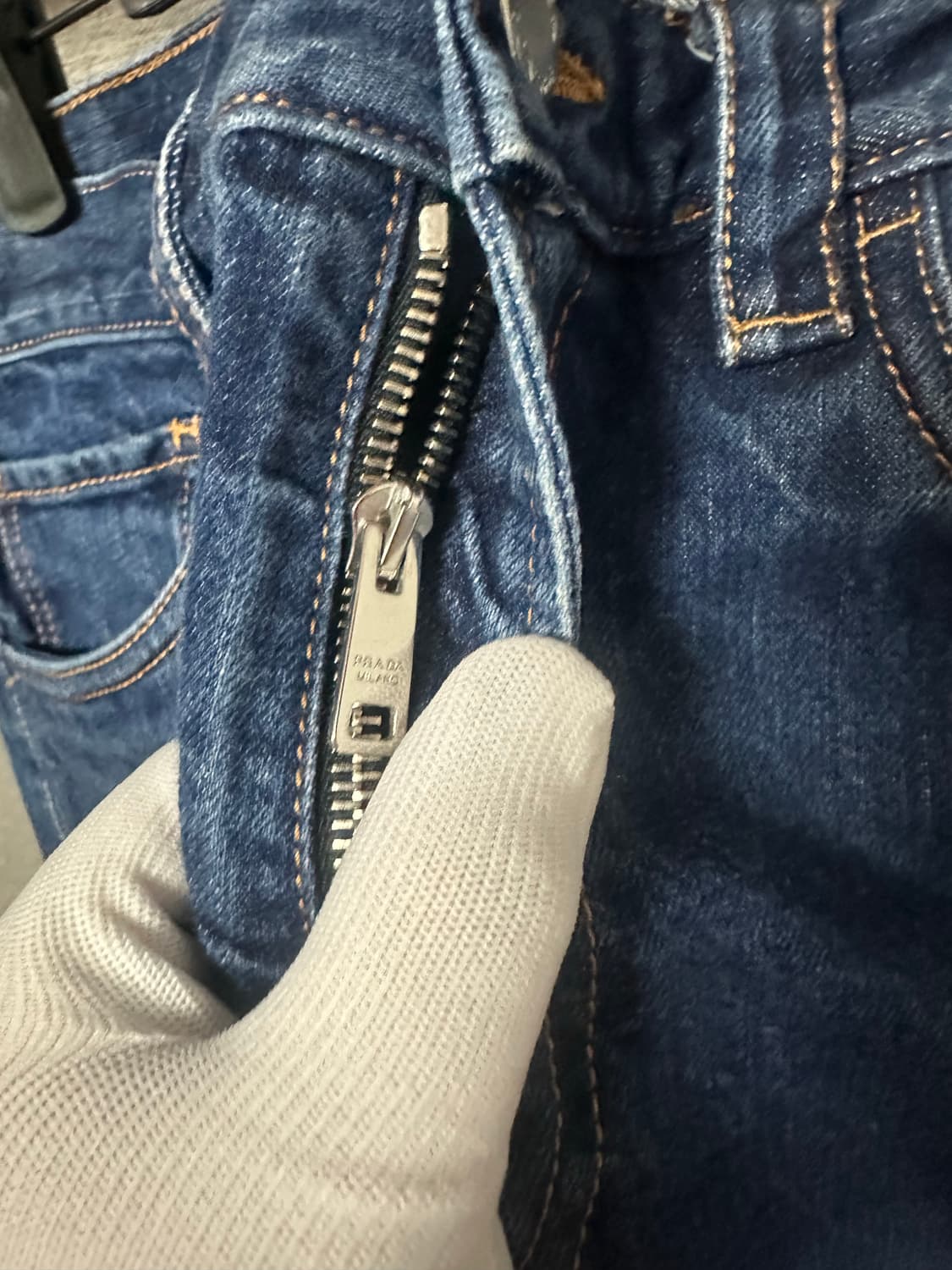 프라다 아카이브 로고 데님 팬츠 (30) 상품이미지6