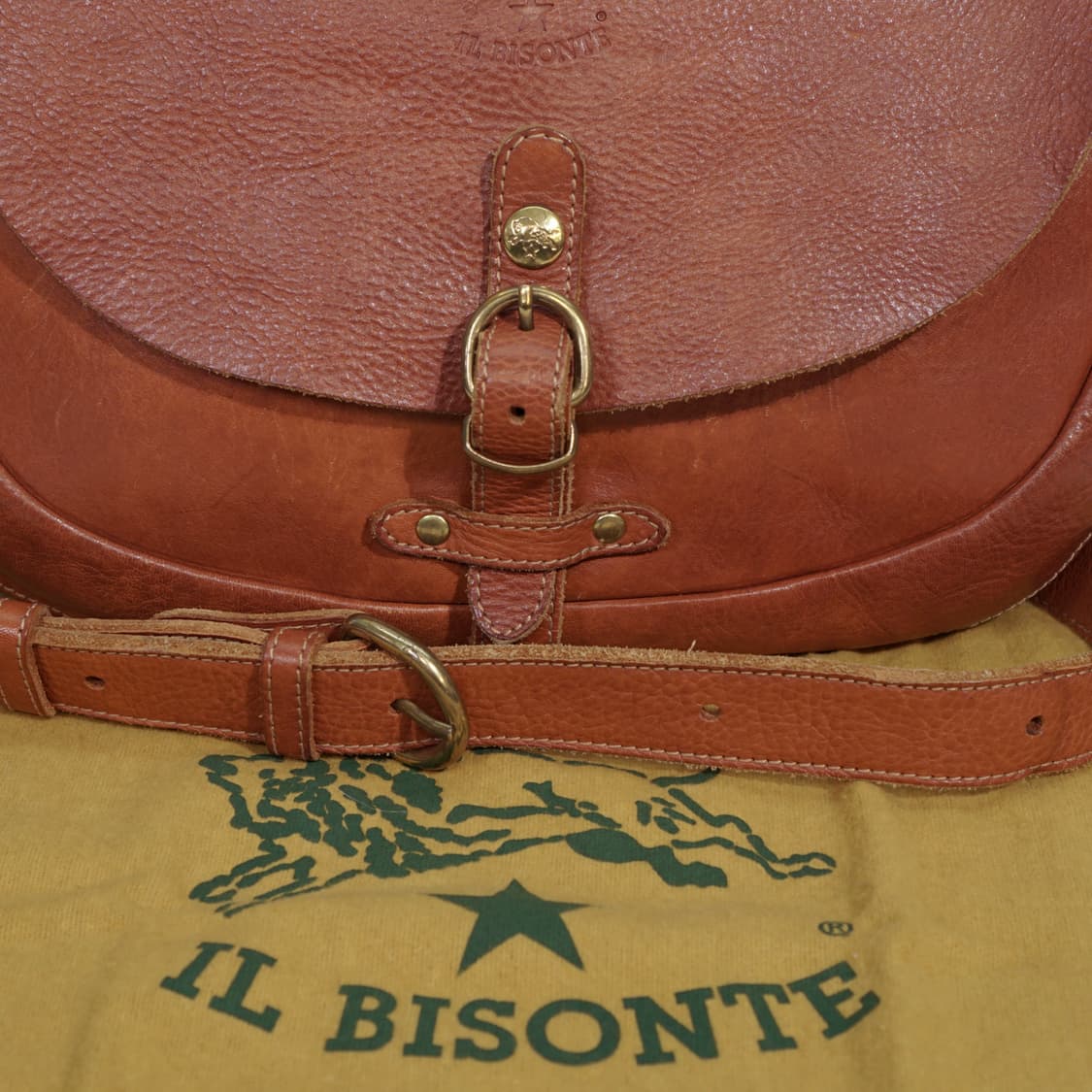 일비종떼 이태리 레더 버클 백 상품이미지7