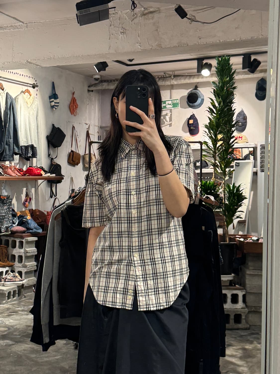 Burberry beige checked shirt 상품이미지1
