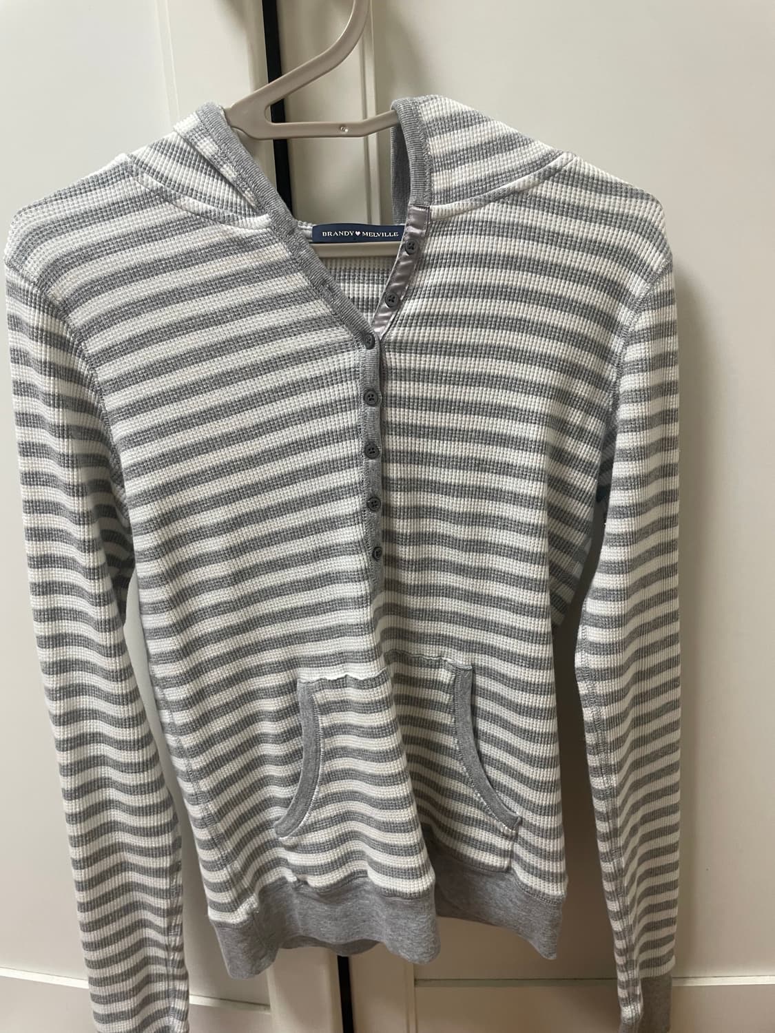 브랜디 멜빌 스트라이트 후드 롱슬리브  상품이미지1