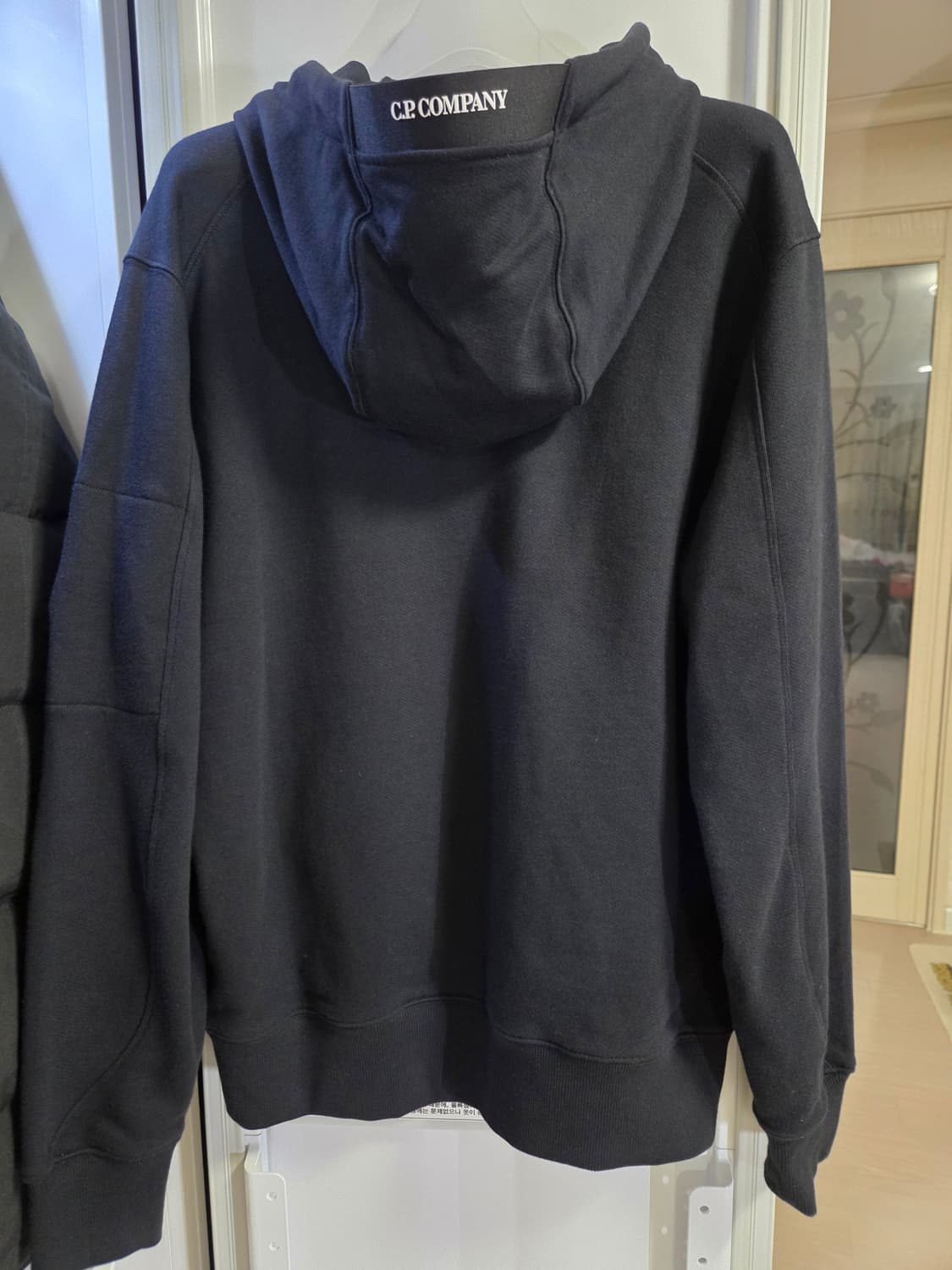 ​[S급] C.P. 컴퍼니 렌즈 와펜 후드티 상품이미지4