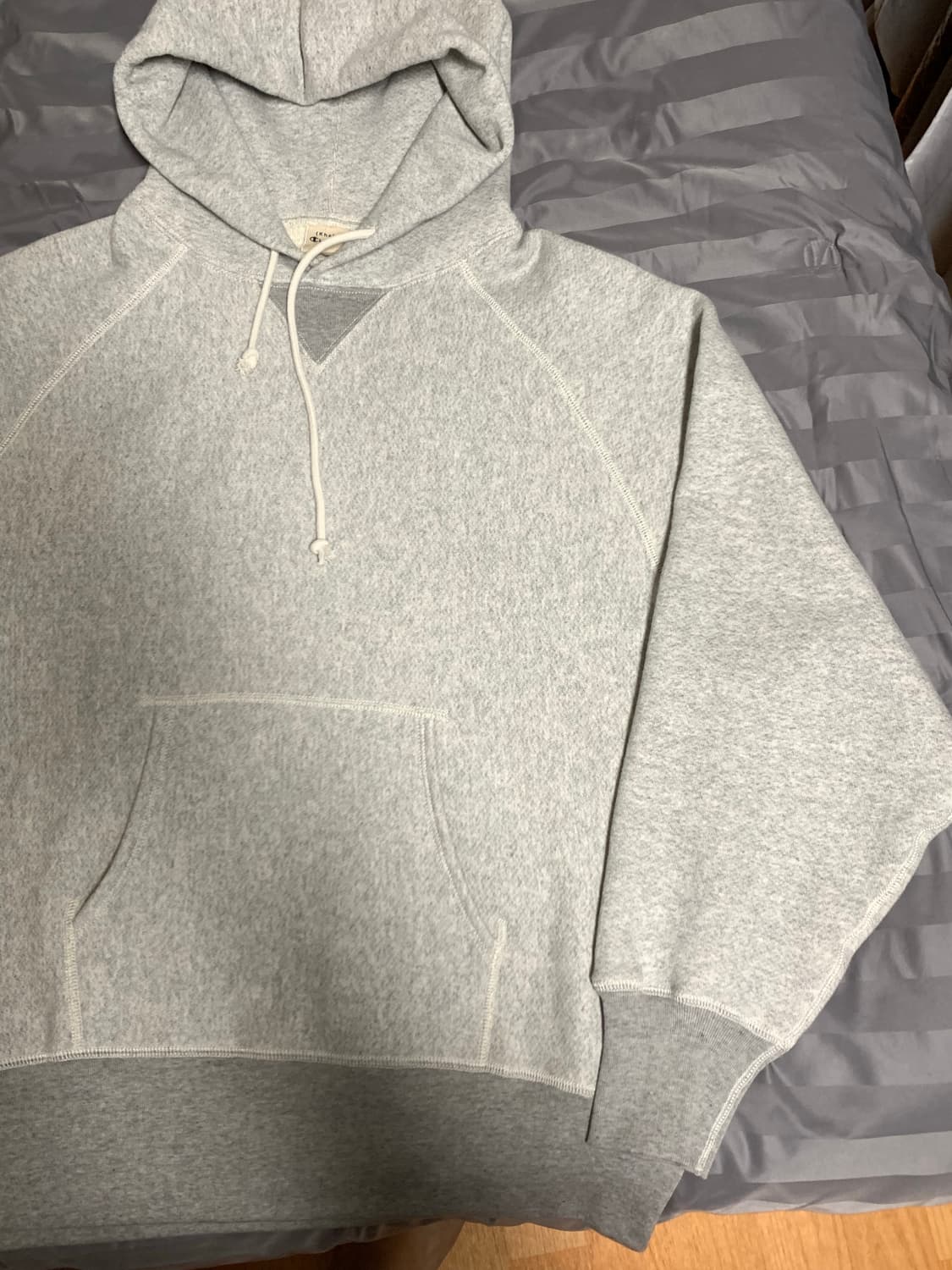 카키스x챔피온 후드티 상품이미지2