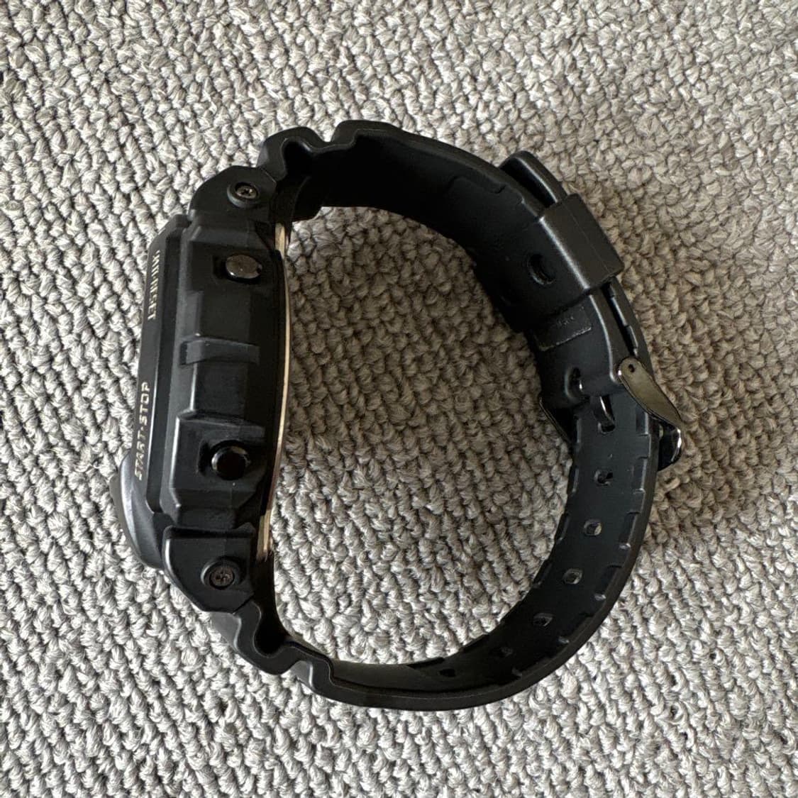 카시오 지샥 X 베이프 DW-6900 'GO! APE' 25주년 시계 상품이미지6