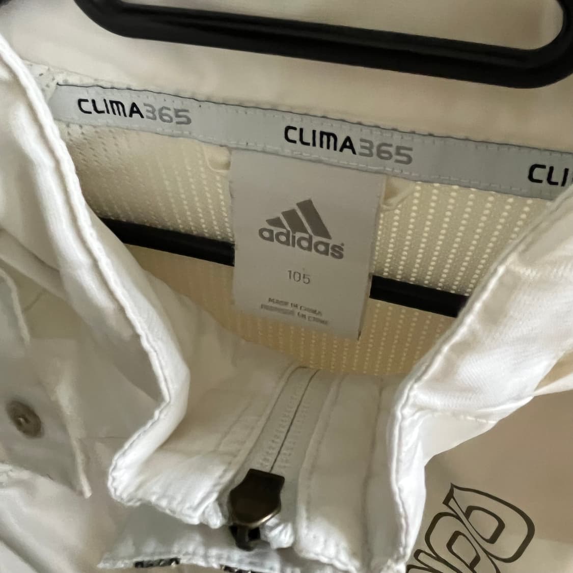 Adidas 화이트 바람막이 상품이미지3