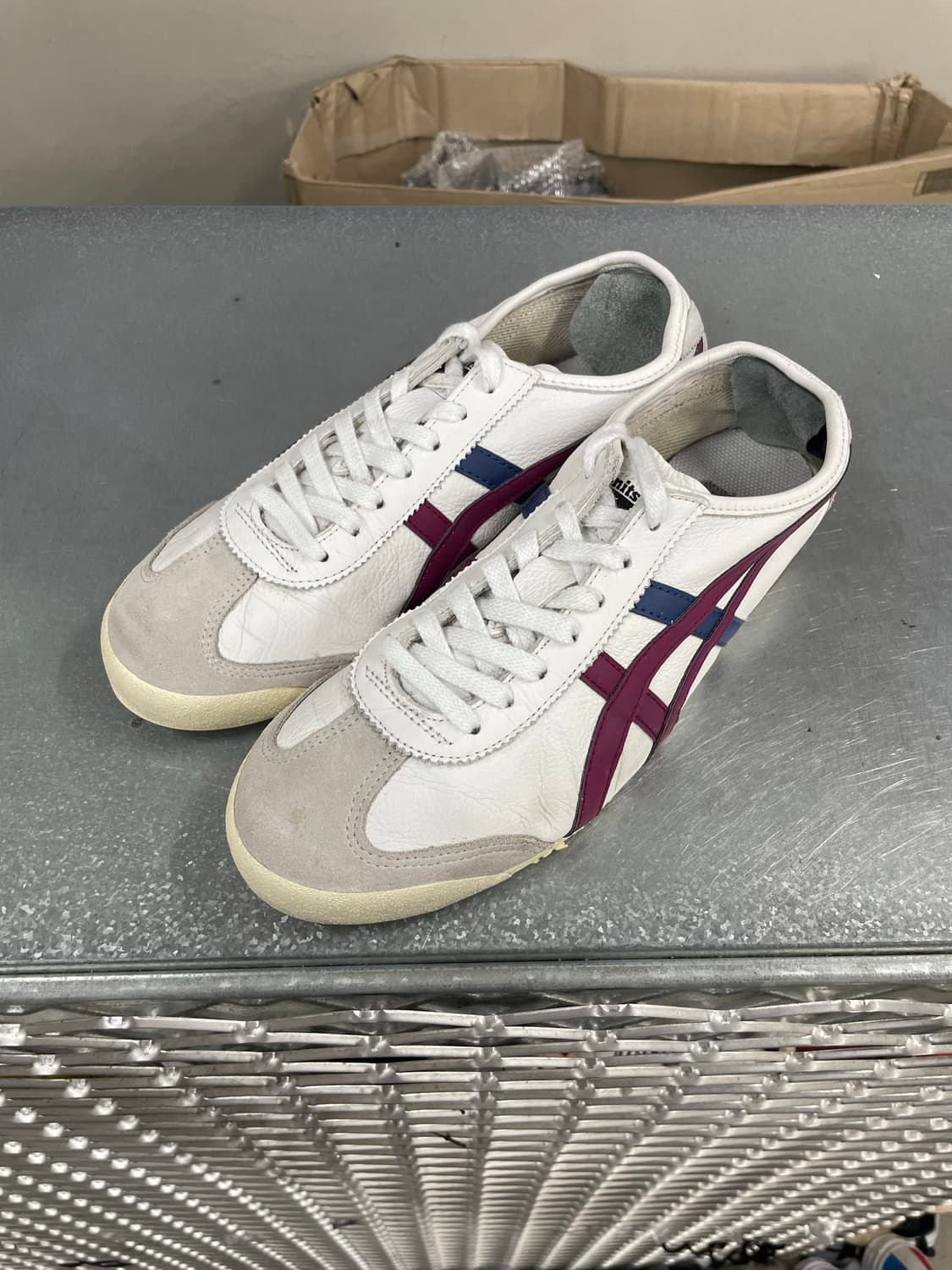 오니츠카 타이거 멕시코 66 화이트 드라이 베리 265 상품이미지2