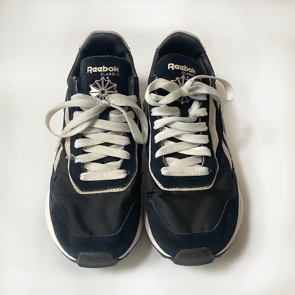 리복 클래식 레거시 az 스니커즈 255 상품이미지2