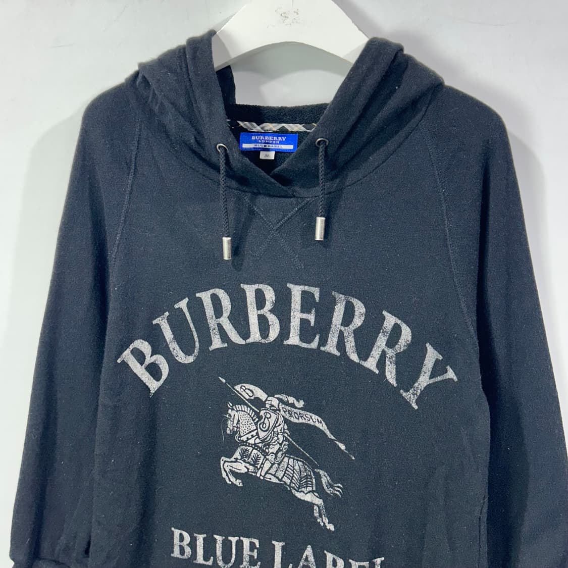 [BURBERRY] 버버리 블루라벨 로고 프린팅 니트 후드슬리브 상품이미지3