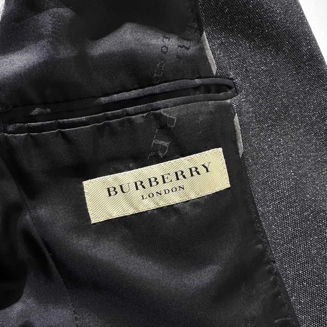 버버리 울 실크 블렌드 싱글 2B 블레이저 자켓 상품이미지9