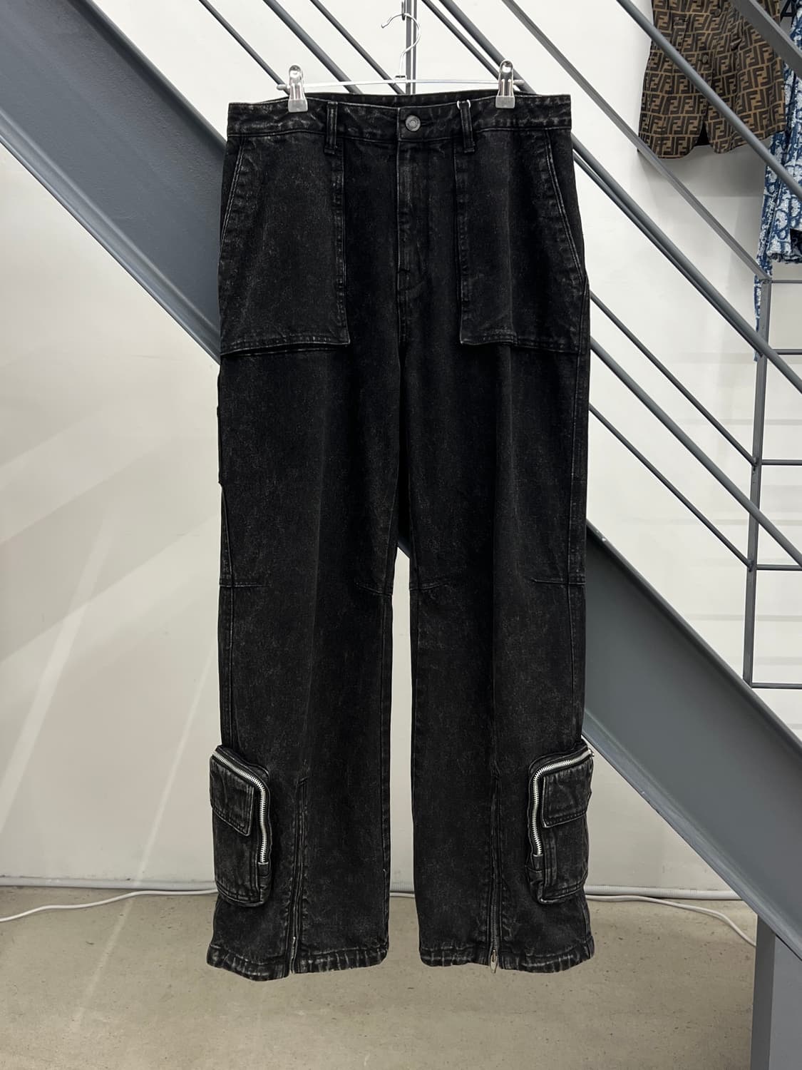 준지 23FW 데님 맥 카고 팬츠 / 블랙 상품이미지1