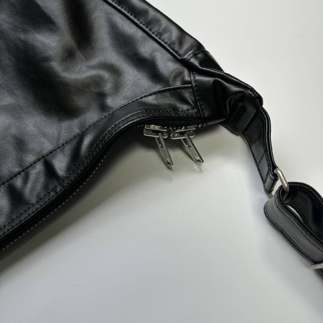 PORTER FREE STYLE SHOULDER 포터 프리스타일 숄더백 상품이미지5