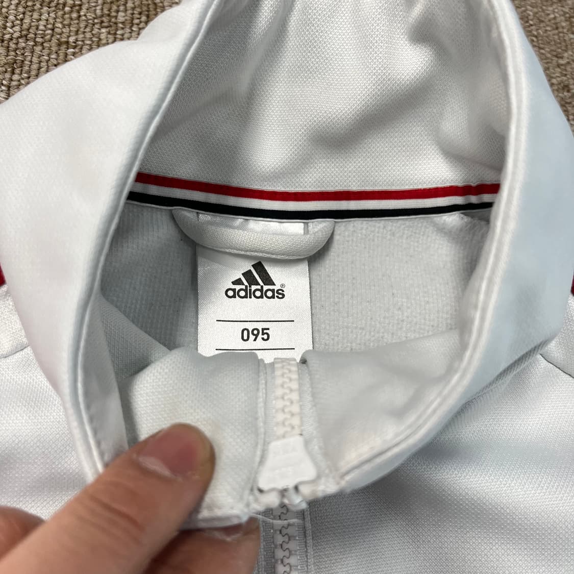  아디다스 맨유 트랙탑 상품이미지4