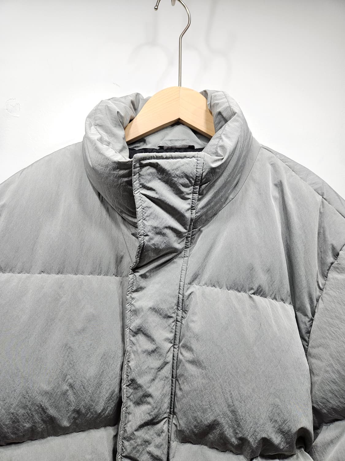 컨셉원 라이트그레이 오리털 패딩 XL 상품이미지4