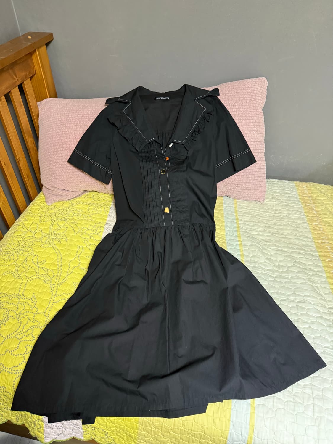 블랙 코튼 반팔 프릴카라 원피스 상품이미지1