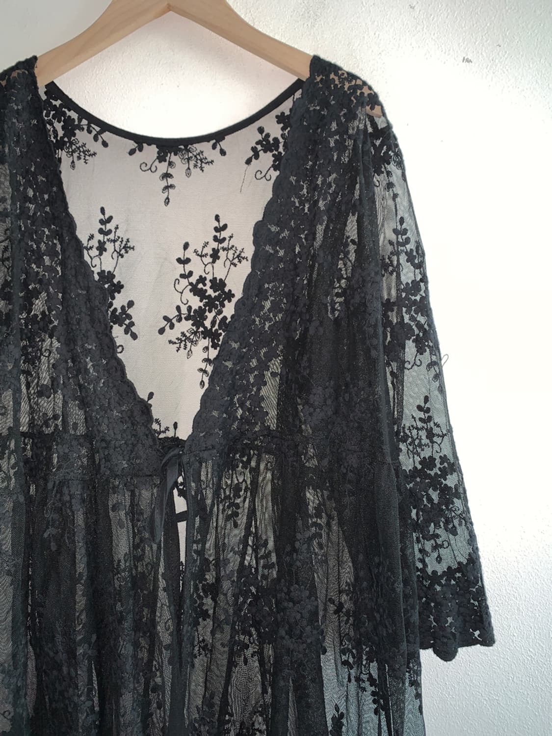 See through lace cardigan 상품이미지3