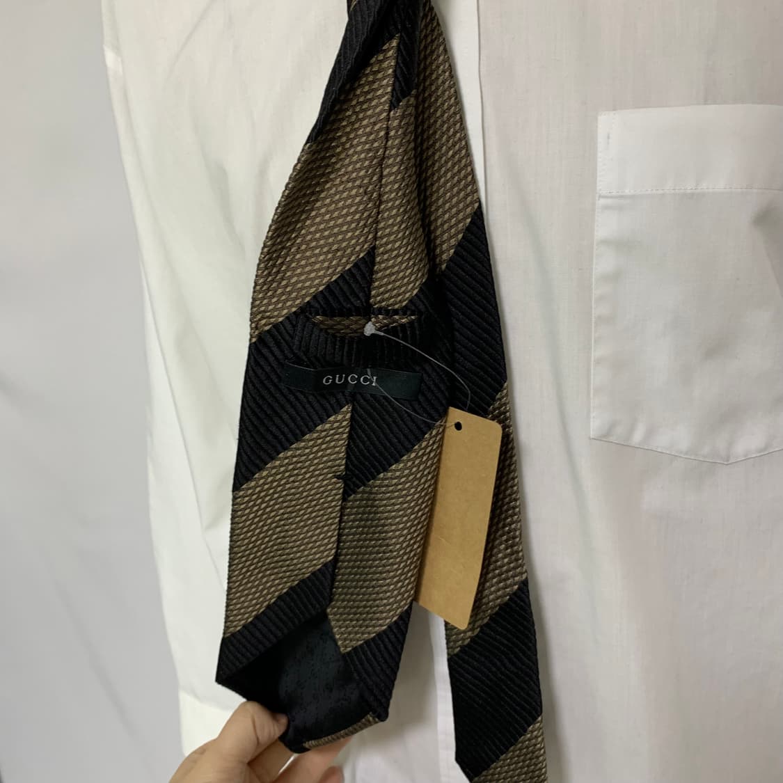 구찌 사선 줄무늬 볼드 실크넥타이 블랙골드 뱀피st 이태리 빈티지 상품이미지4