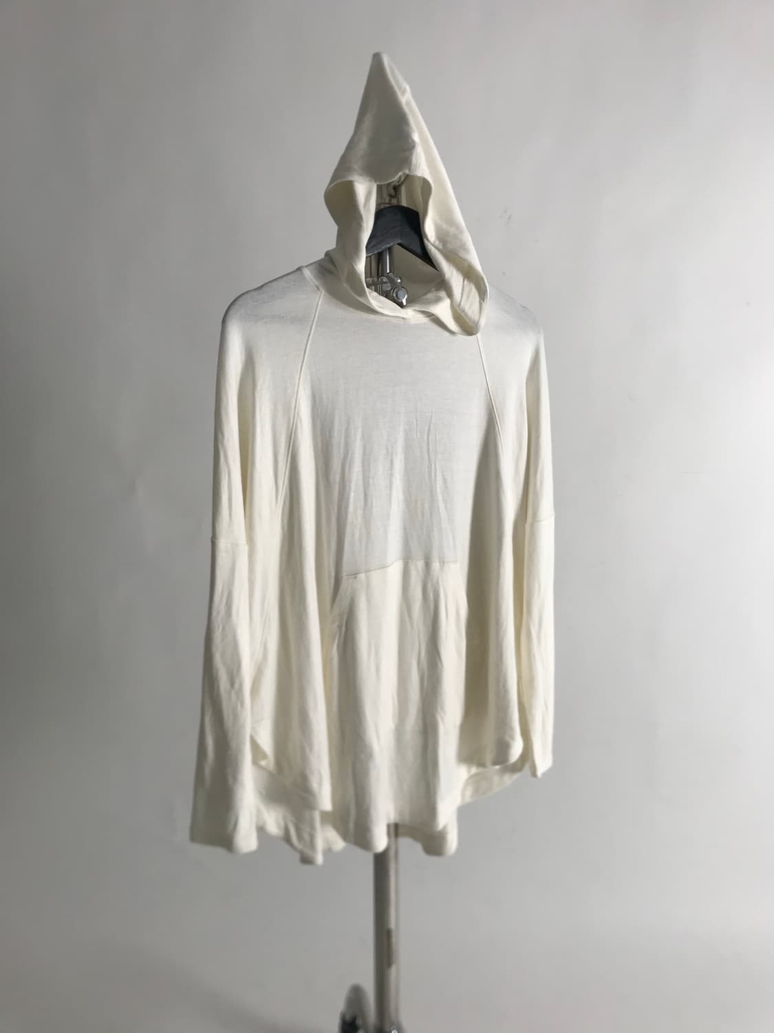 Loose fit stitch point hooded sleeve 상품이미지6