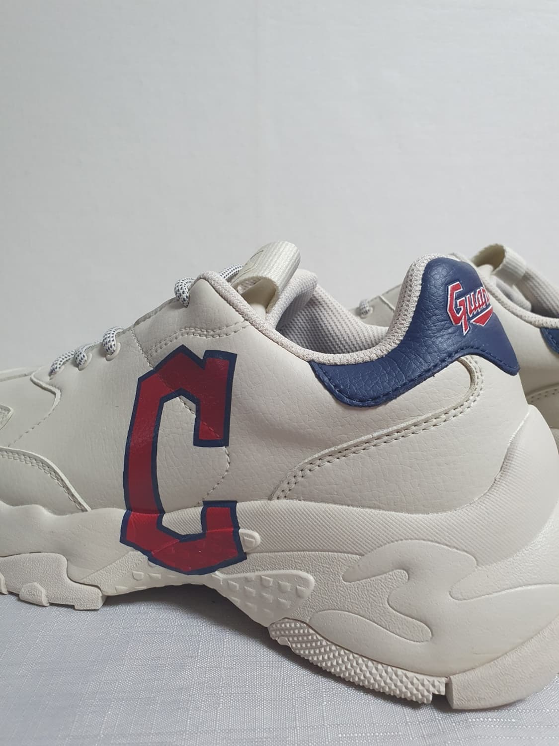 MLB 빅볼청키A 클리블랜드 가디언즈 키높이 스니커즈 250 상품이미지7