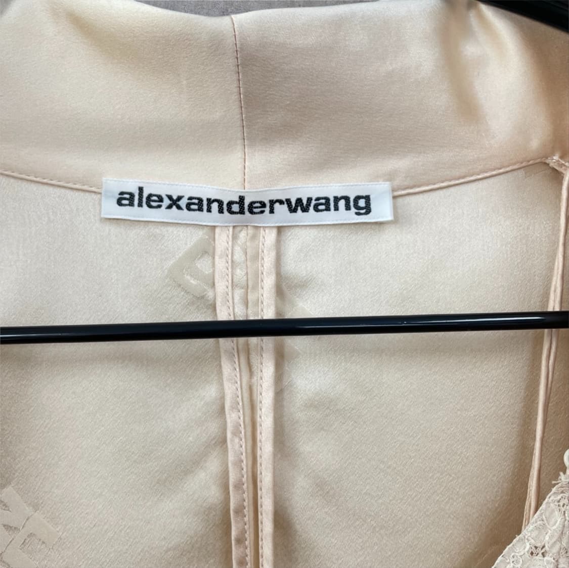 알렉산더왕 Alexanderwang 피치 모노그램 실크 기모노 플레이수트 상품이미지4