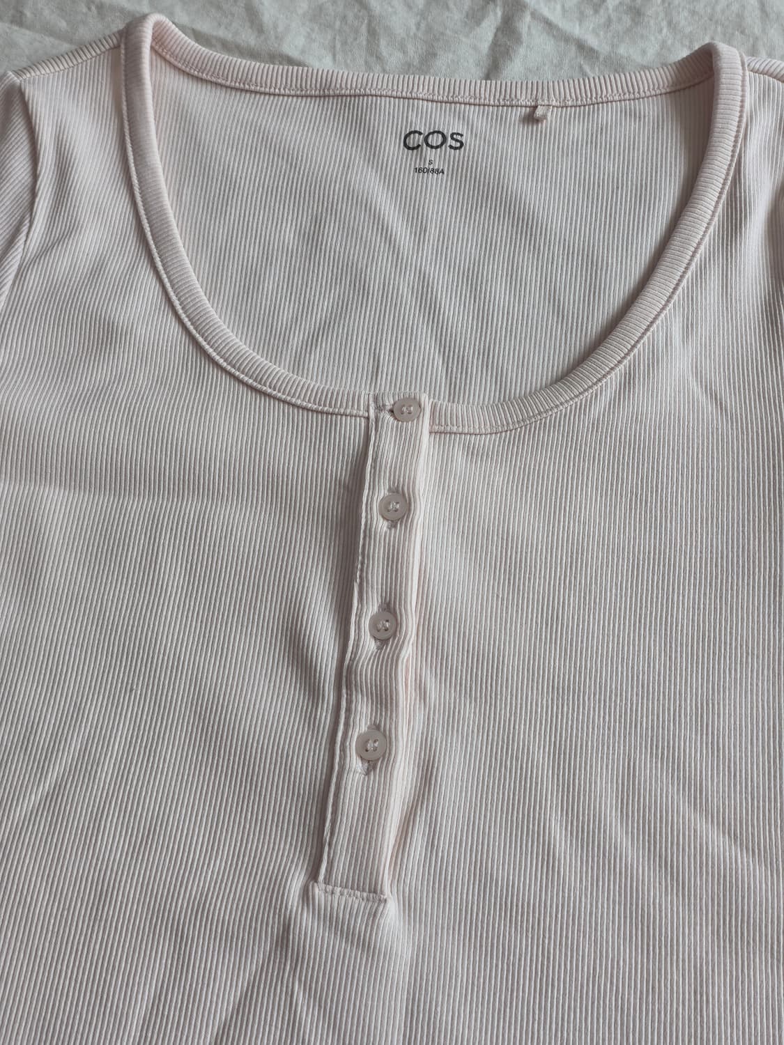 COS 코스 헨리넥 딸기우유 골지 반팔 상품이미지4