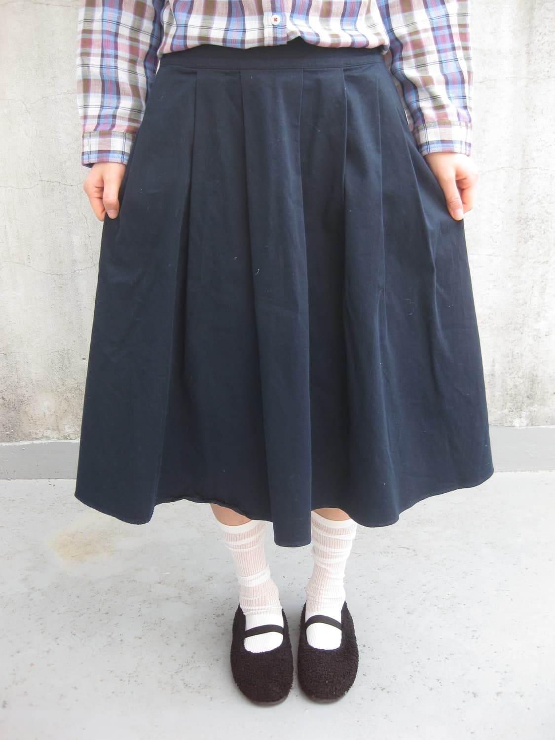 네이비 미디 스커트 상품이미지6