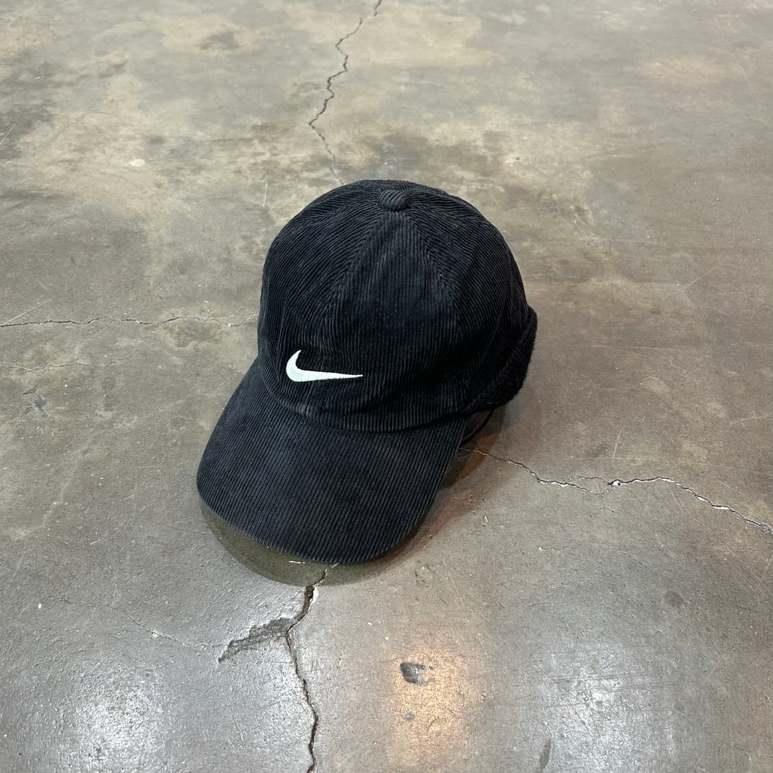 00s 나이키 코듀로이 이어플랩 볼캡 상품이미지1