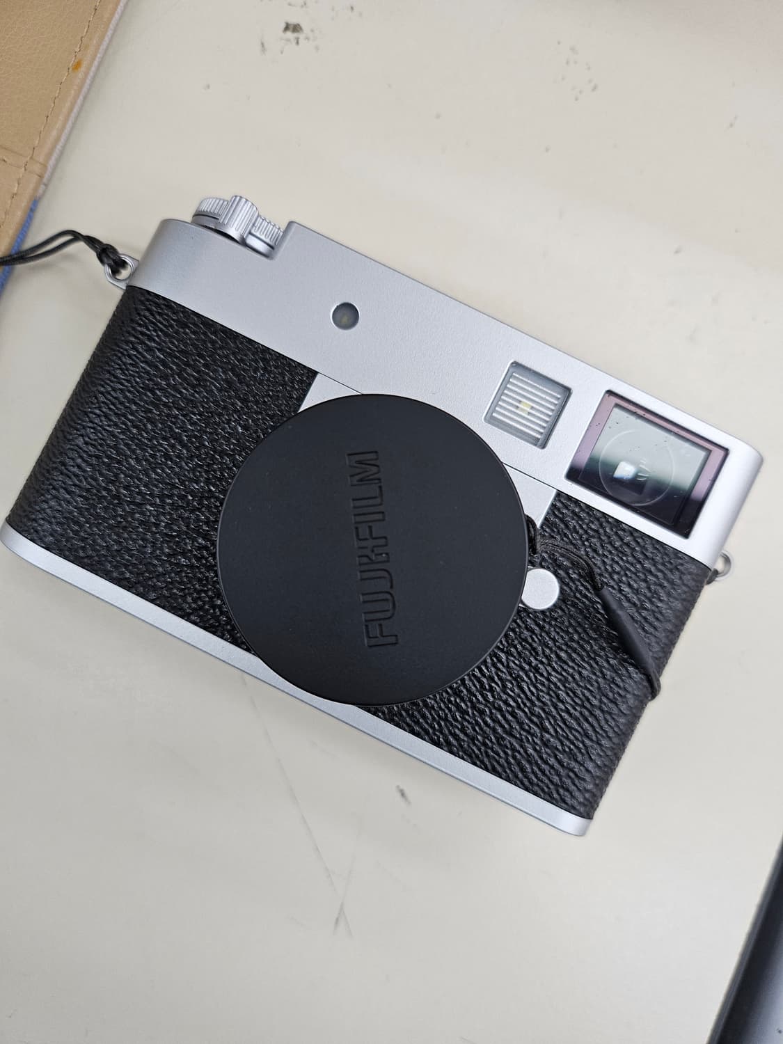 후지 xhalf 실버  판매합니다 상품이미지1