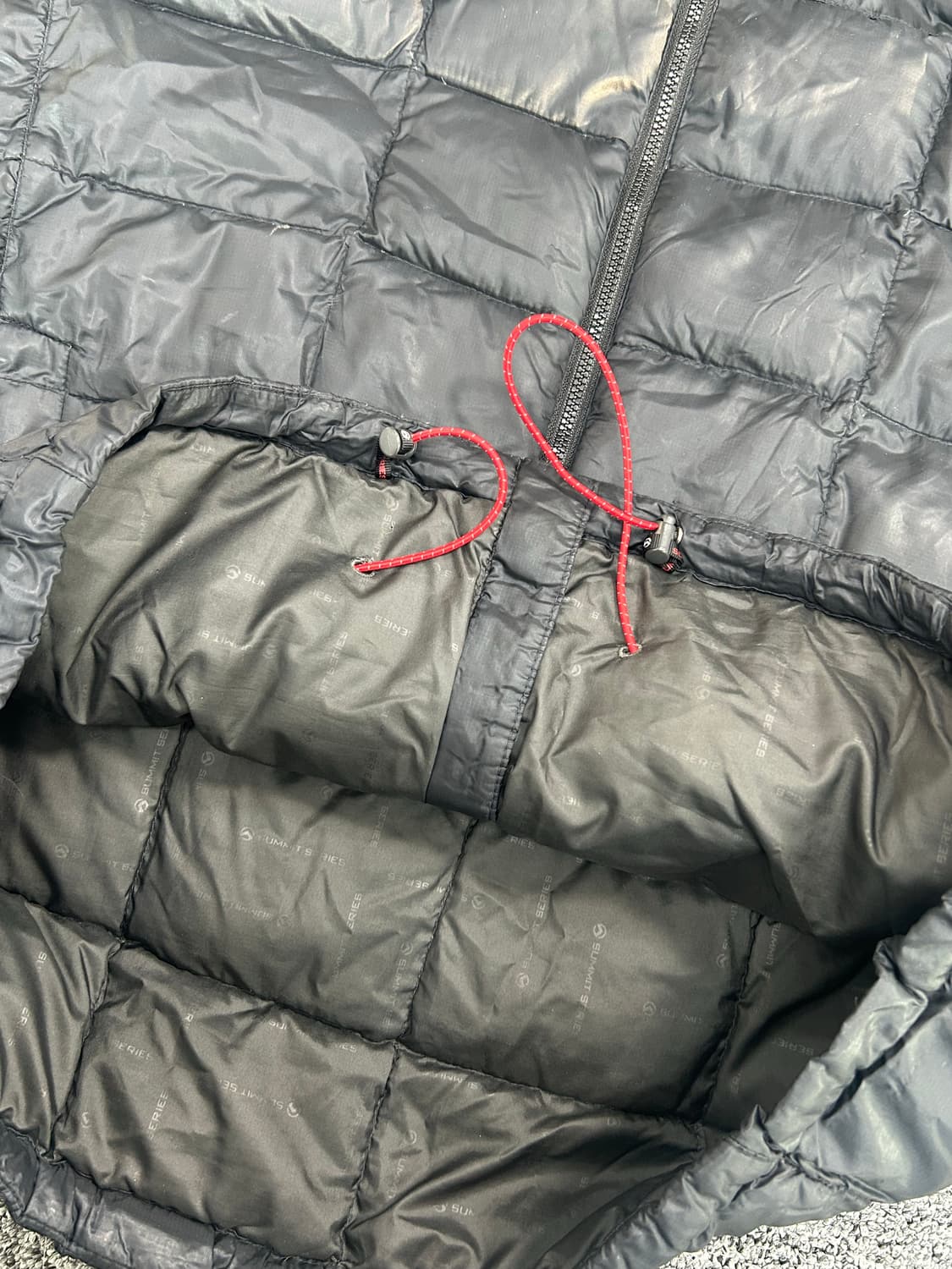 노스페이스 써밋시리즈 800 블랙 경량패딩 상품이미지10