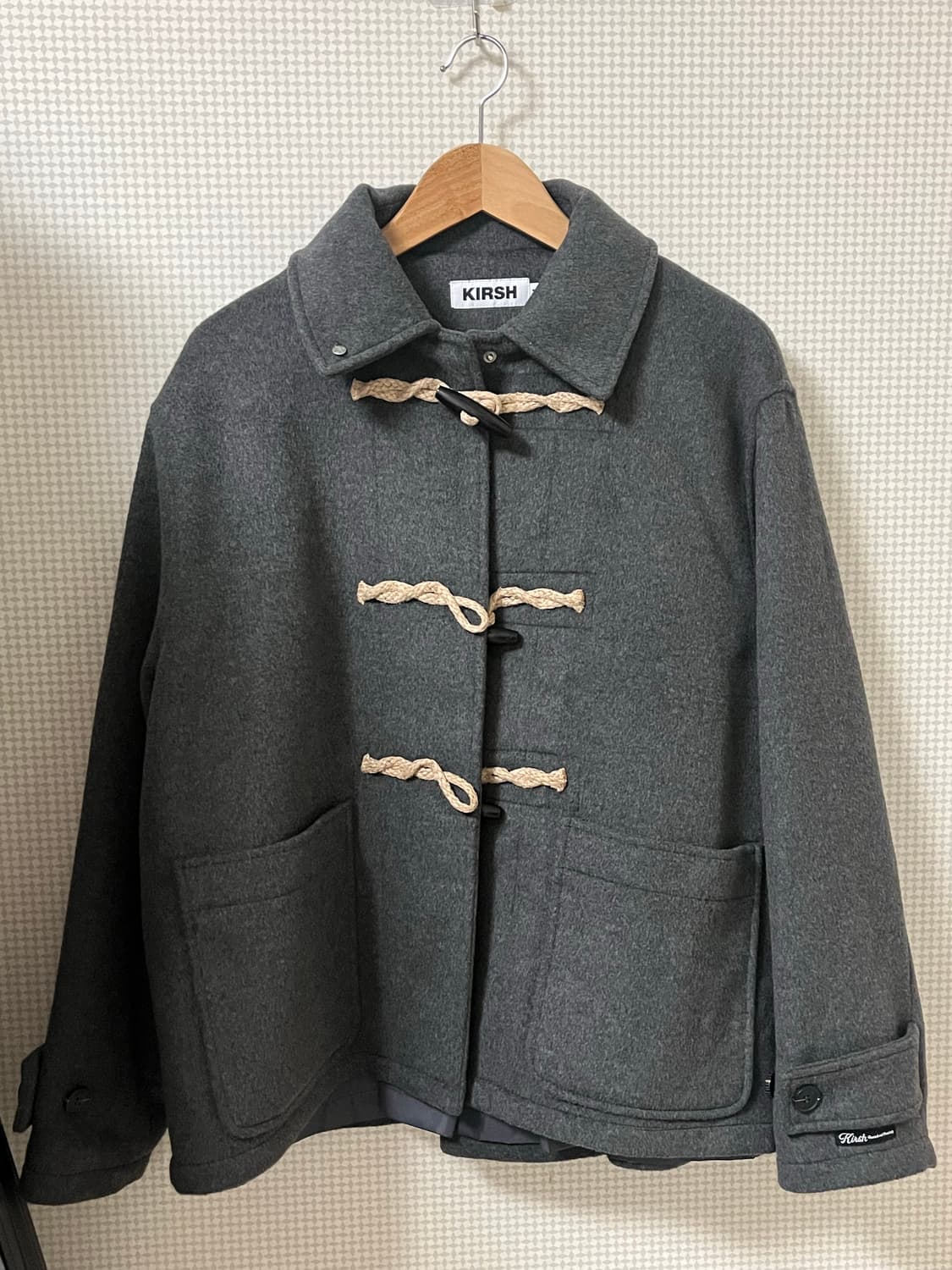 키르시 떡볶이 더플 코트 상품이미지1