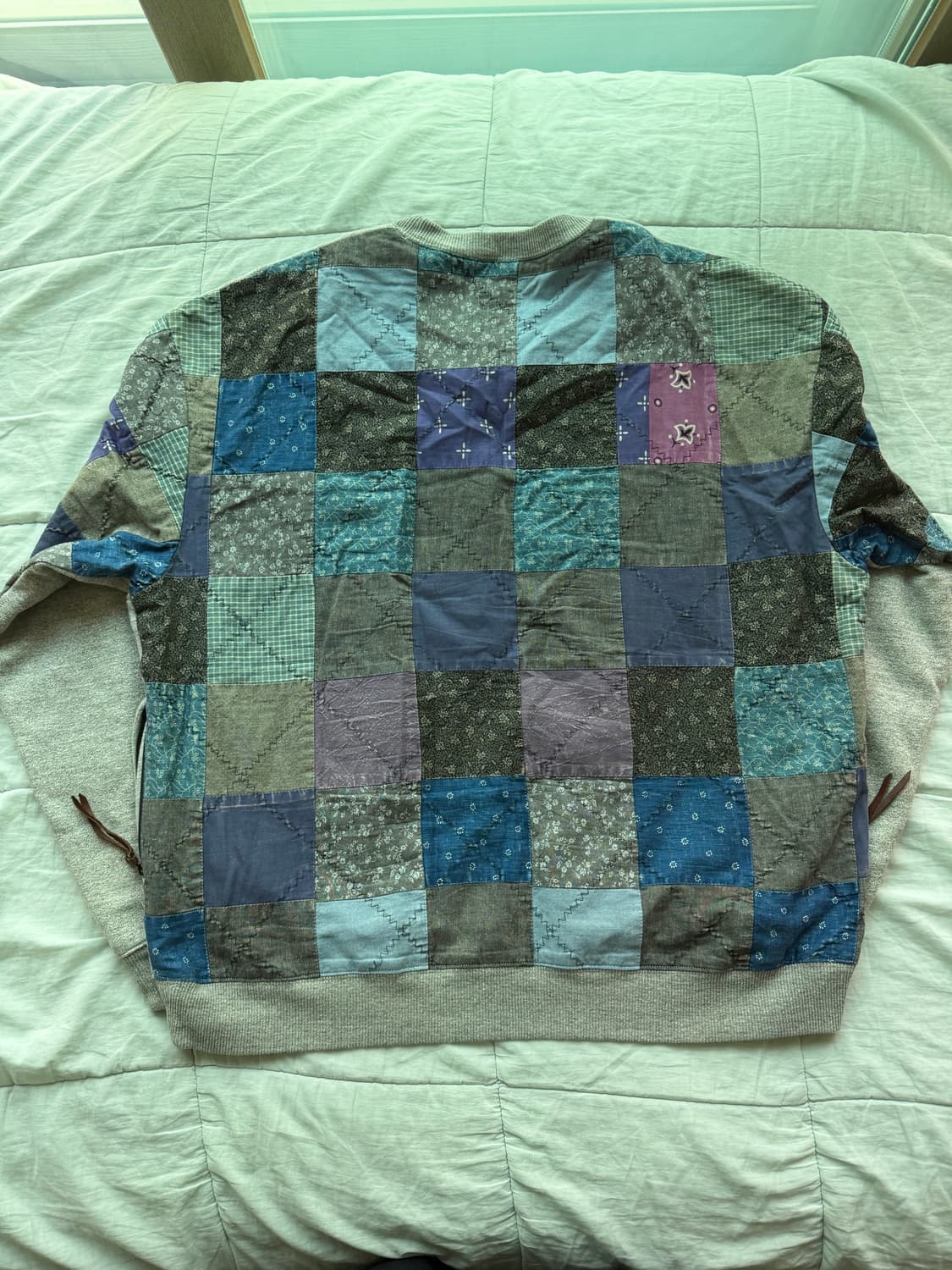 [3] 캐피탈 아메리칸 퀼트 투톤 스웻셔츠 맨투맨 상품이미지3