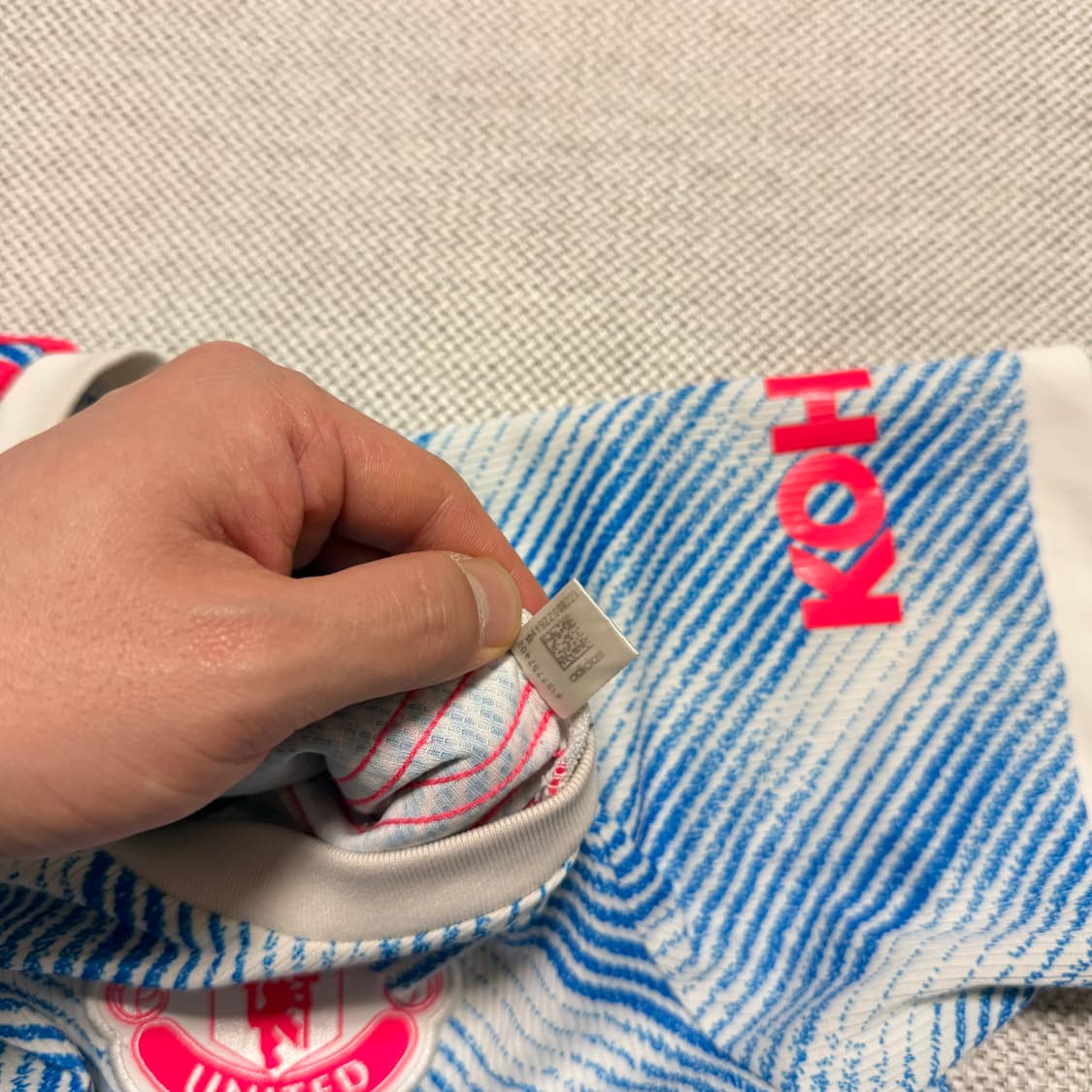 아디다스 맨체스터 유나이티드 노마킹 유니폼 상품이미지4