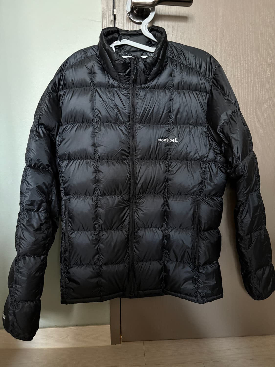 몽벨 슈페리어 다운 자켓 블랙 M 사이즈  상품이미지1