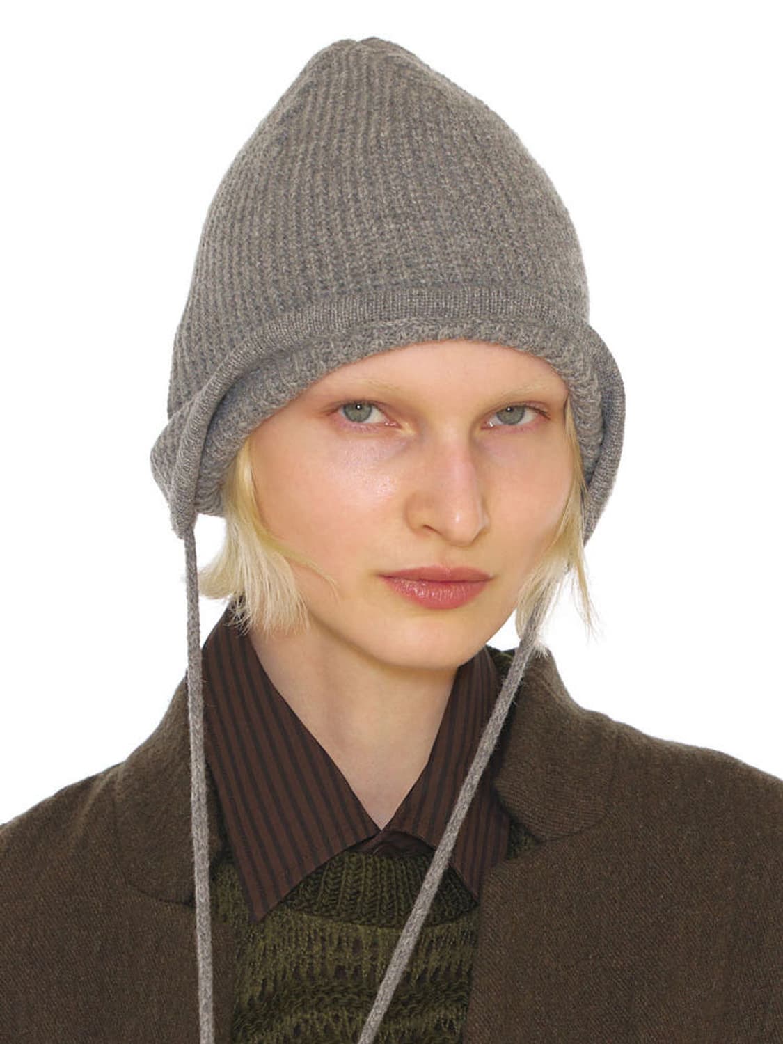 언더컨트롤 스튜디오 STRING EAR FLAP BEANIE / CASH 상품이미지1