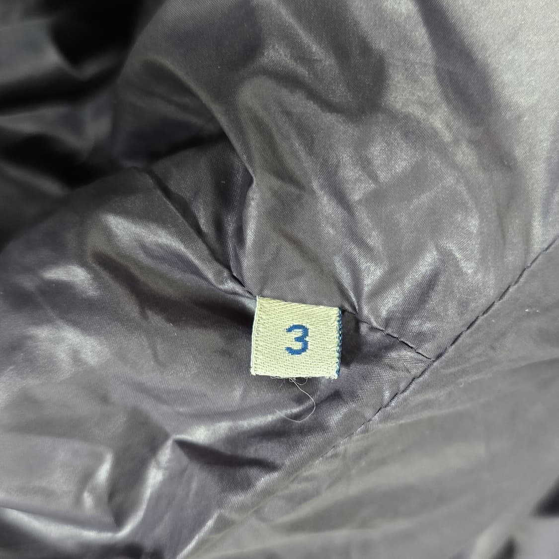 몽클레어 패딩 3사이즈 100 판매 상품이미지8