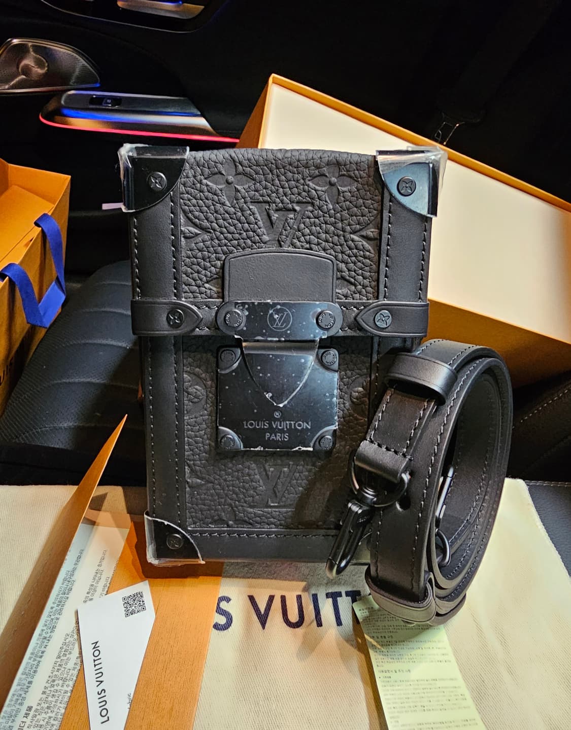 루이비통 버질아블로 s락 토리옹 버티컬 트렁크 크로스백 상품이미지1