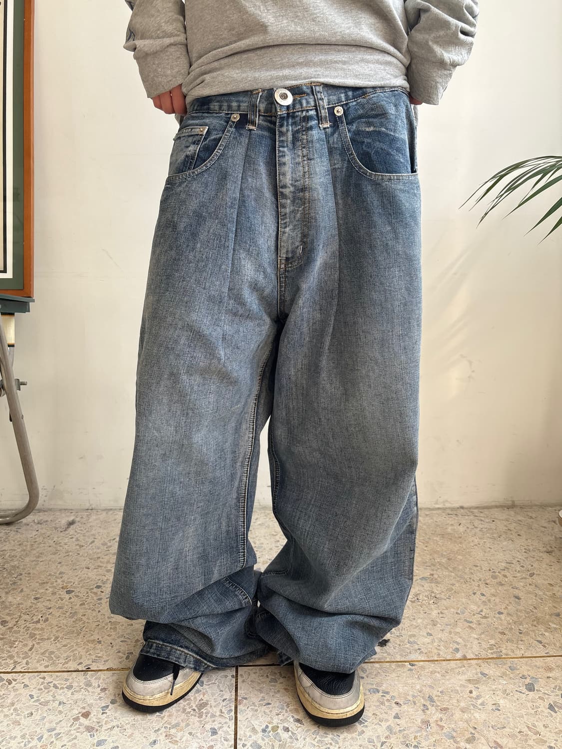 90‘s 백포켓 자수 힙합팬츠 상품이미지4