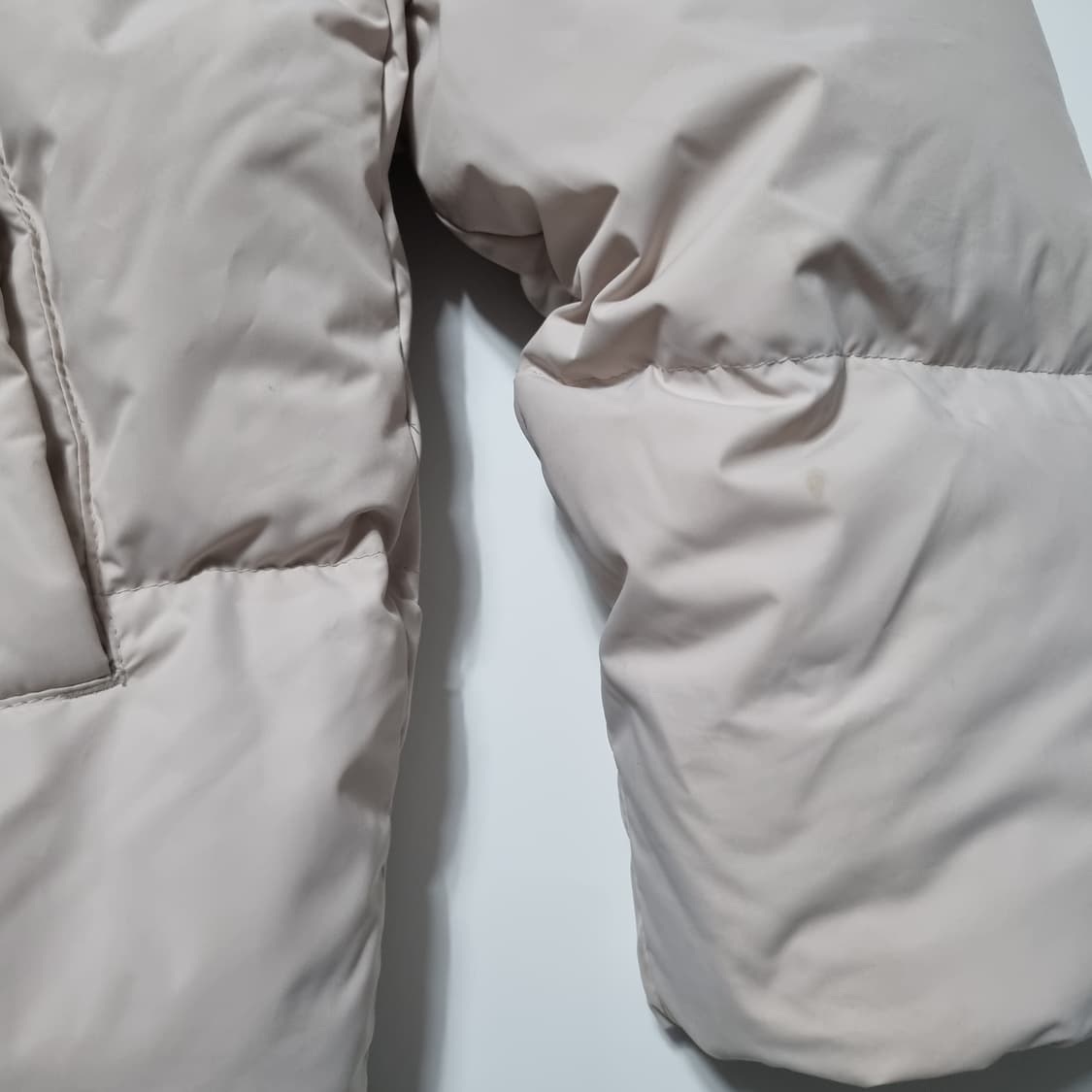 노스페이스 화이트 패딩 상품이미지5