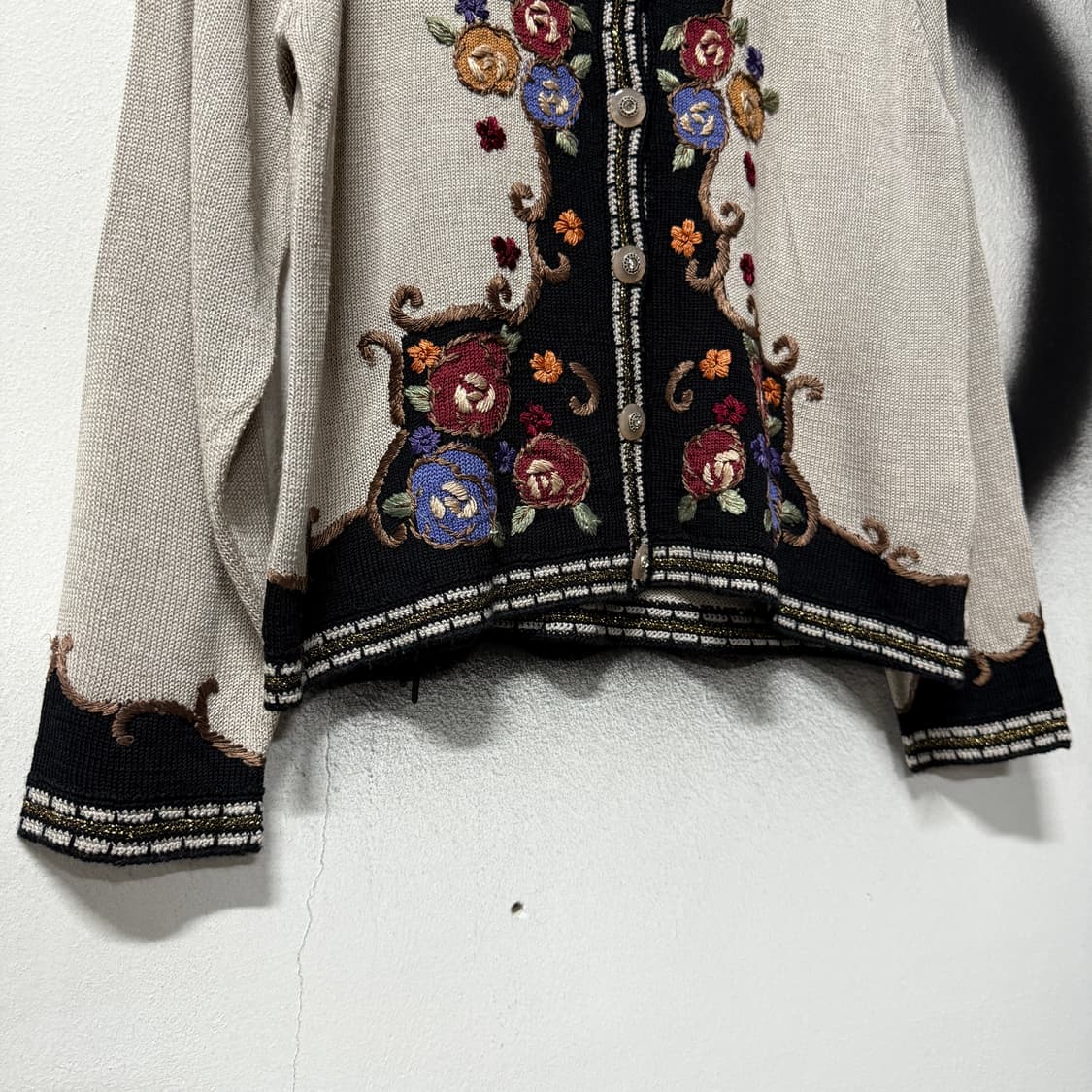 VTG 빈티지 에스닉 모리 스타일 자수 디테일 가디건 상품이미지4