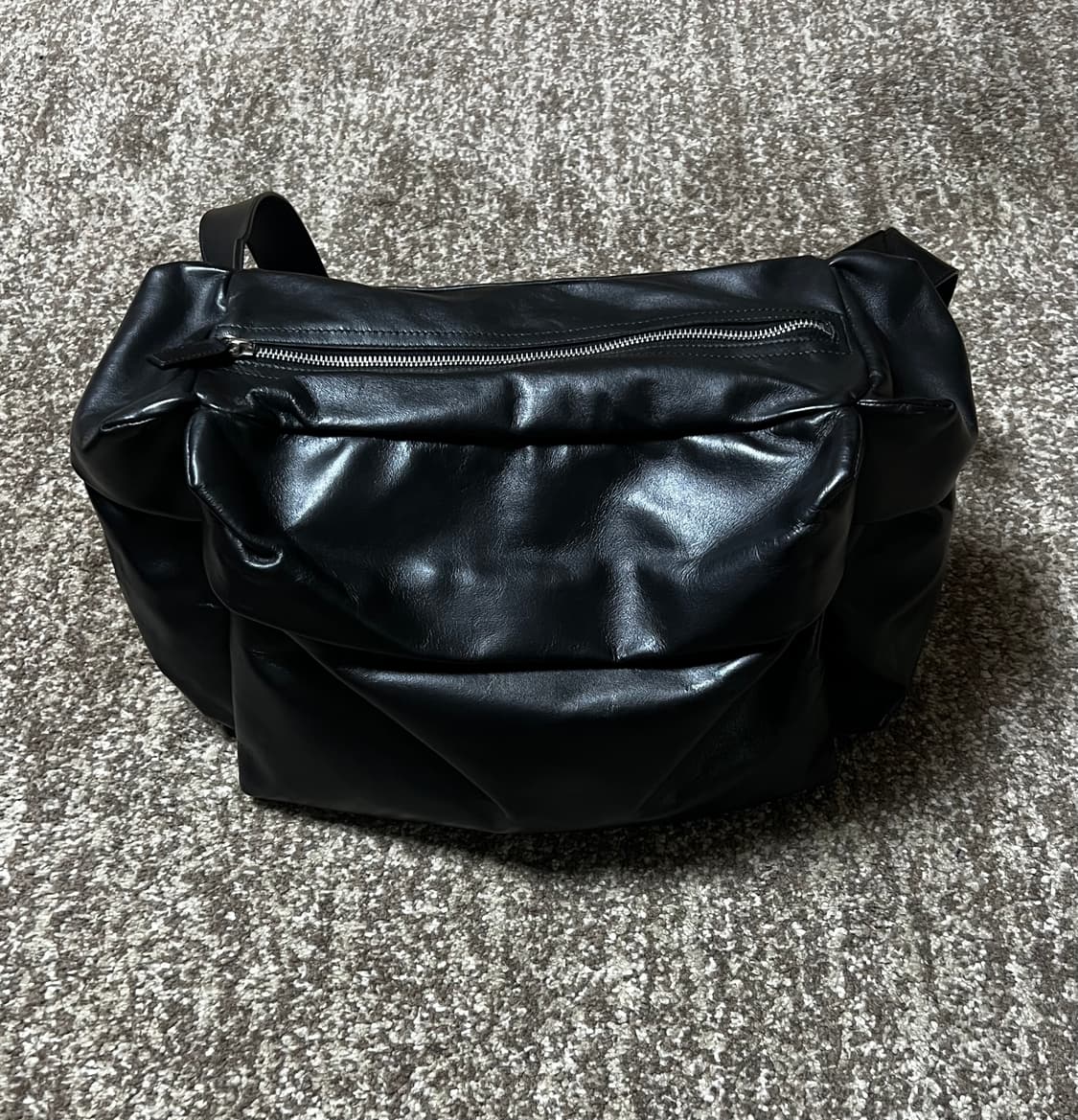 질샌더 레더 크로스백 상품이미지2