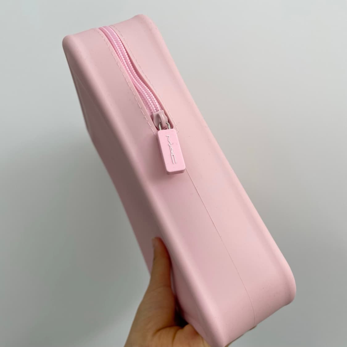 맥 MAC 글로우 플레이 핑크 사각 파우치 상품이미지4