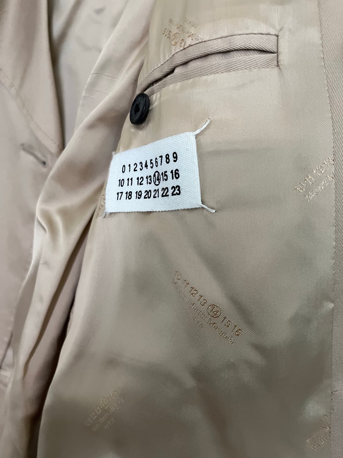 마르지엘라 숏 트렌치코트 상품이미지3