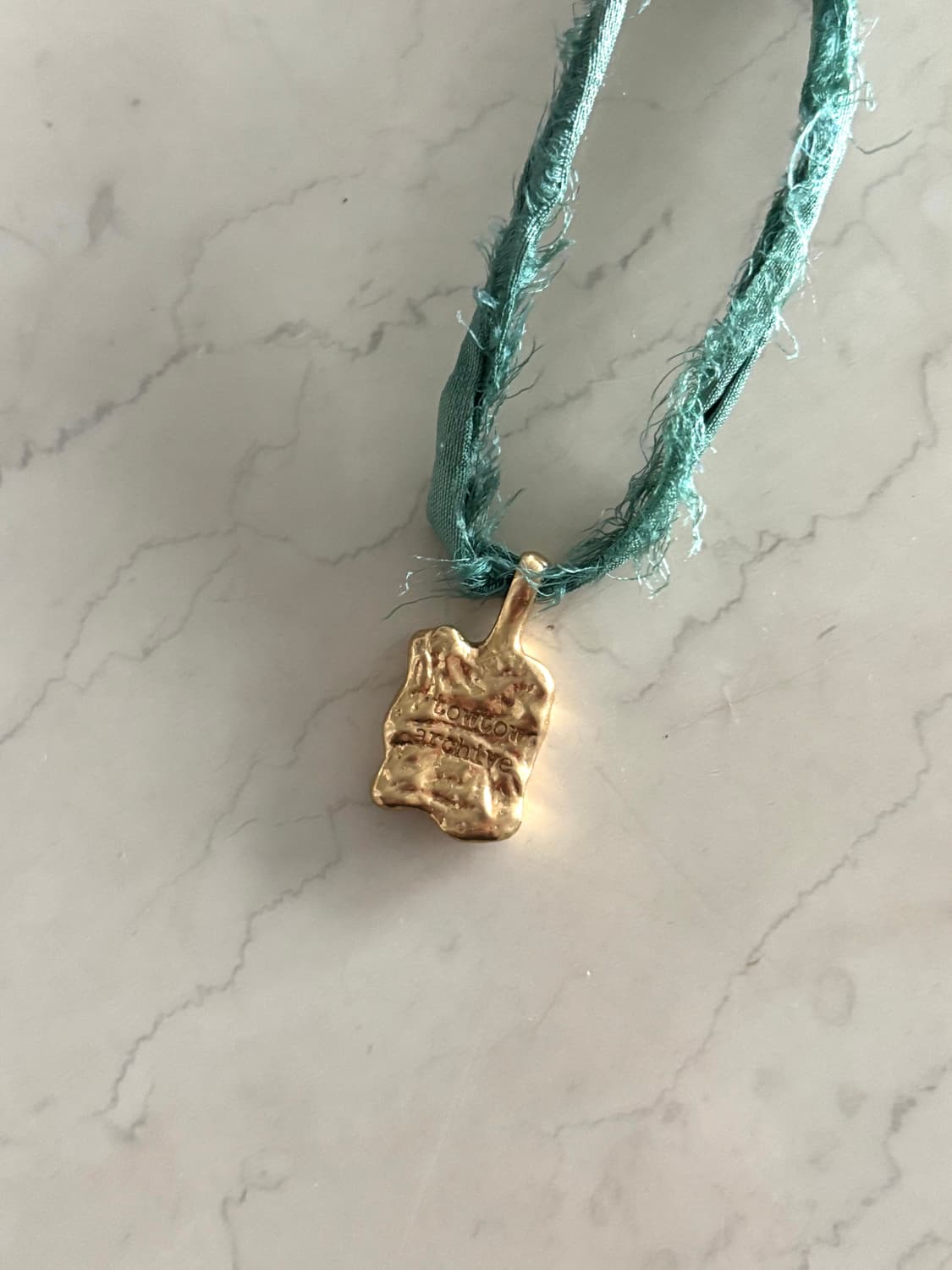 (새상품) Towtow Archive 토우토우아카이브 민트색 목걸이 상품이미지2