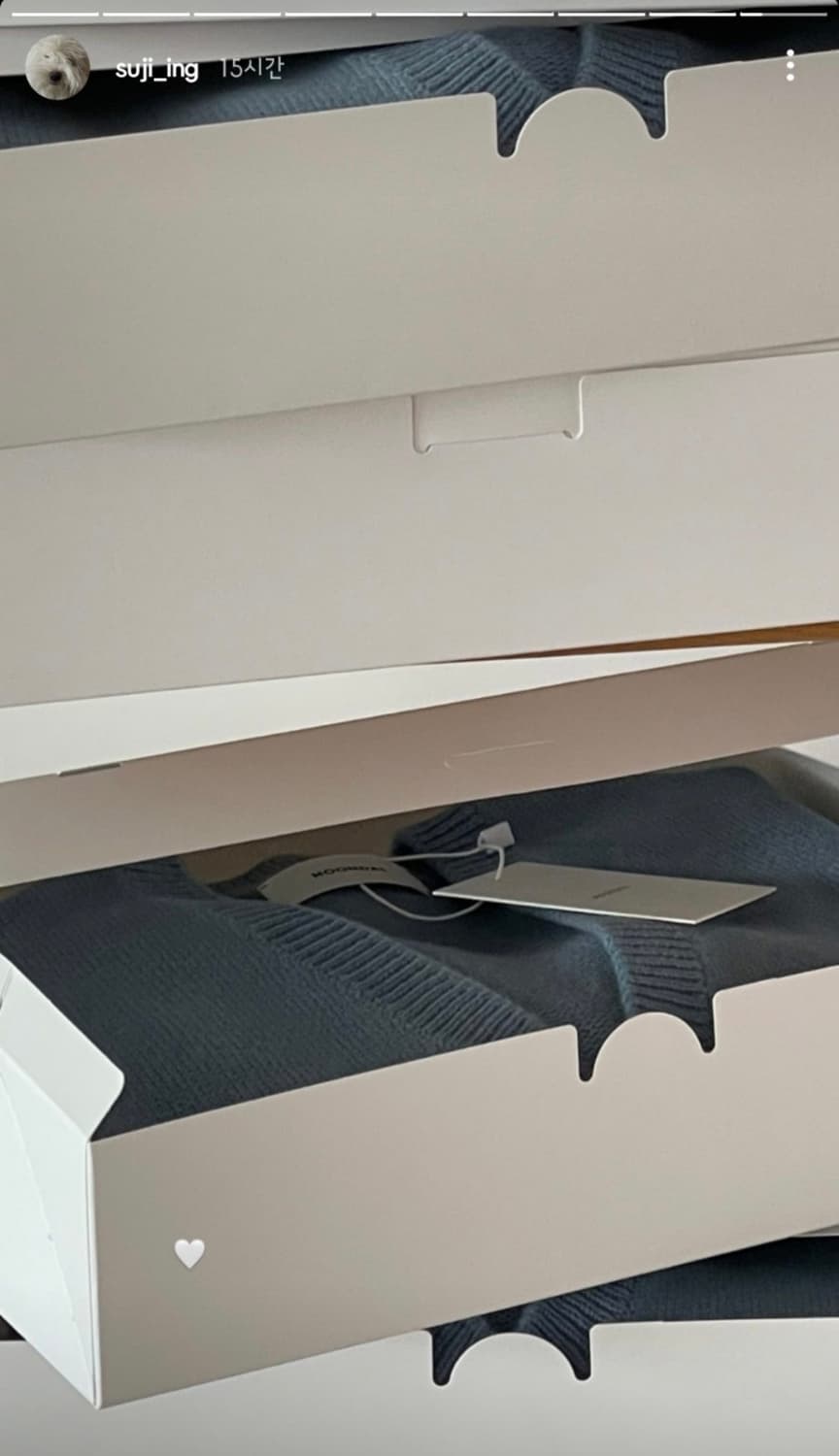 문달 딥브이넥 니트 (21fw vip 기프트) 상품이미지4