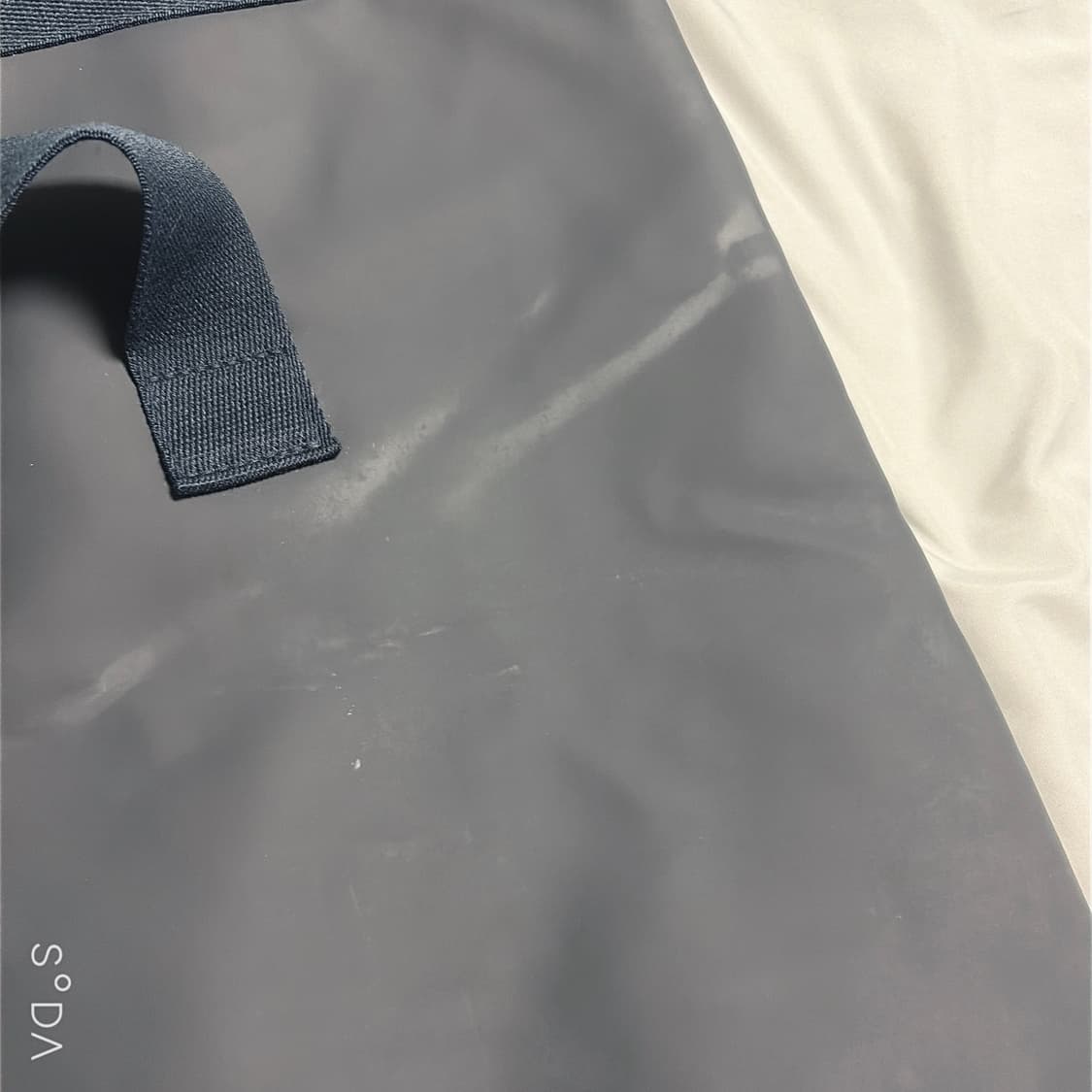 프라다 뷰티 루나 로사 오션 드라이백 슬링백 상품이미지7